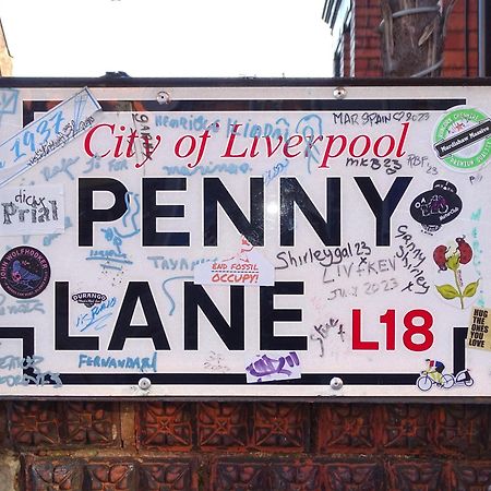 Modern & Stylish Home At The Corner Of Famous Penny Lane In ليفربول المظهر الخارجي الصورة